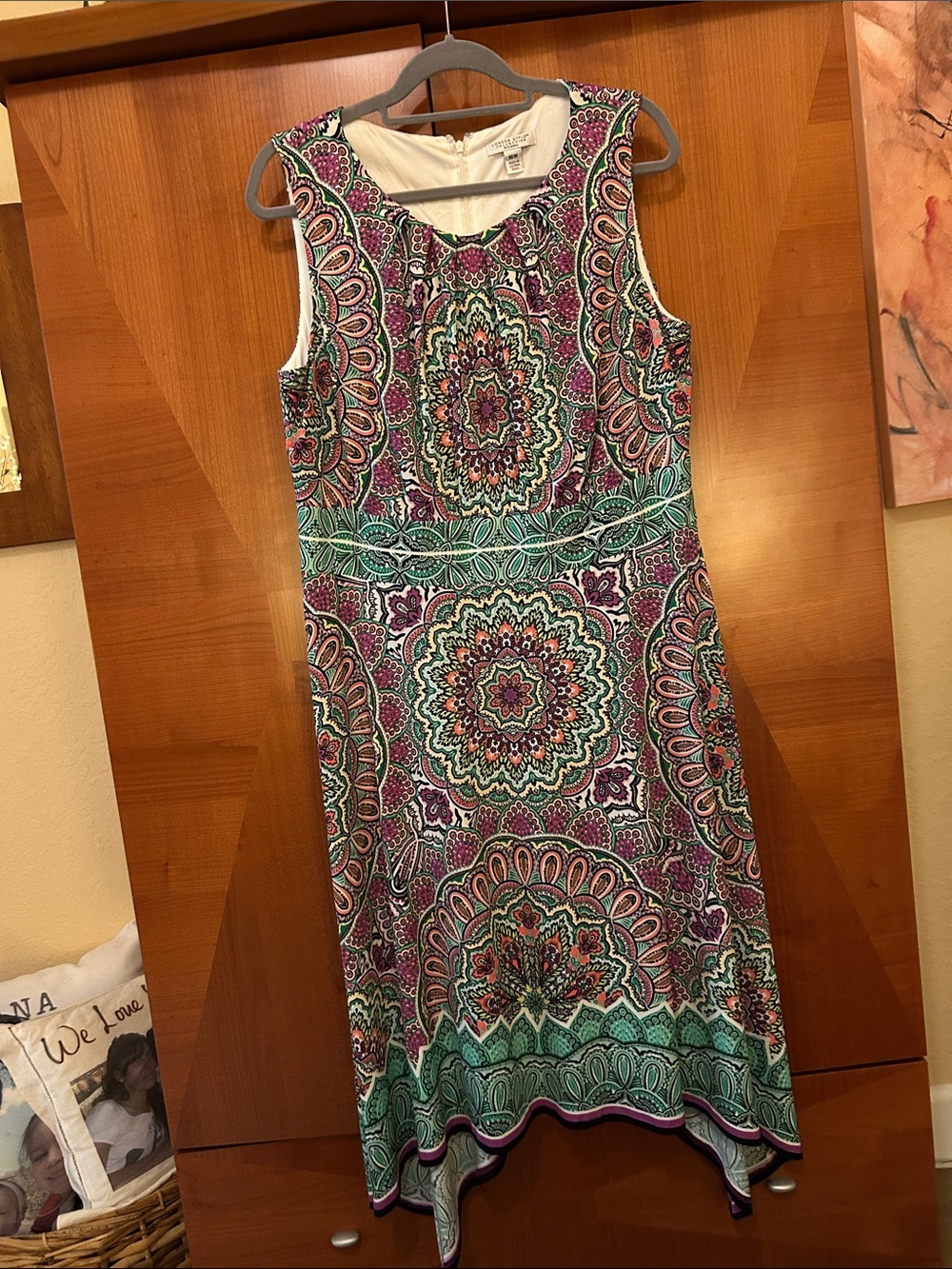 London Fog Teal & Purple Sleeveless Midi Dress with Medallion Print